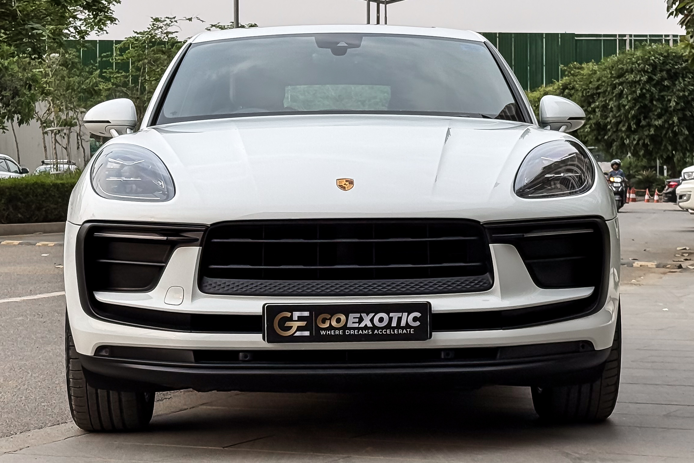 2023 PORSCHE MACAN pre-owned luxury car